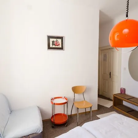 룸스 파일 3* 두브로브니크